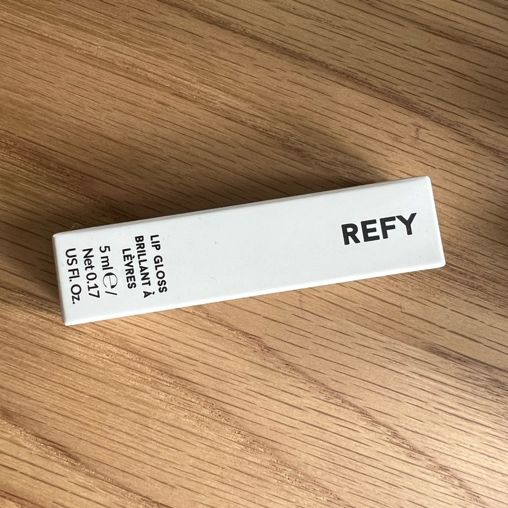 REFY Clear Lipgloss